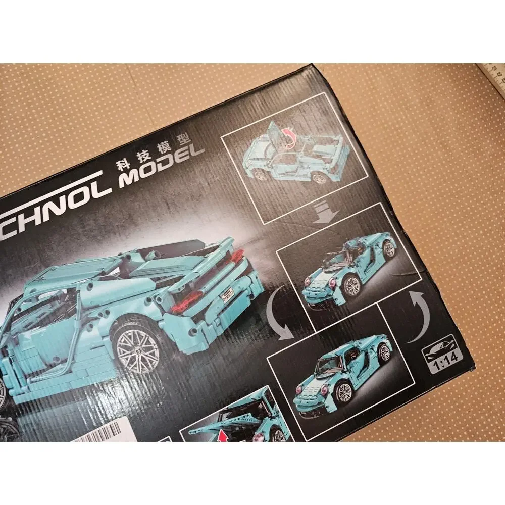 Building Block 918 Racing Race Car Green Brick Thecnol Model 1502 Pcs / 023017